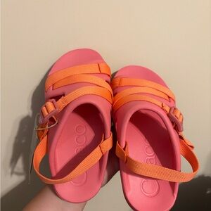 NWT Chaco Kids Chillos Sport Sandal Size 2